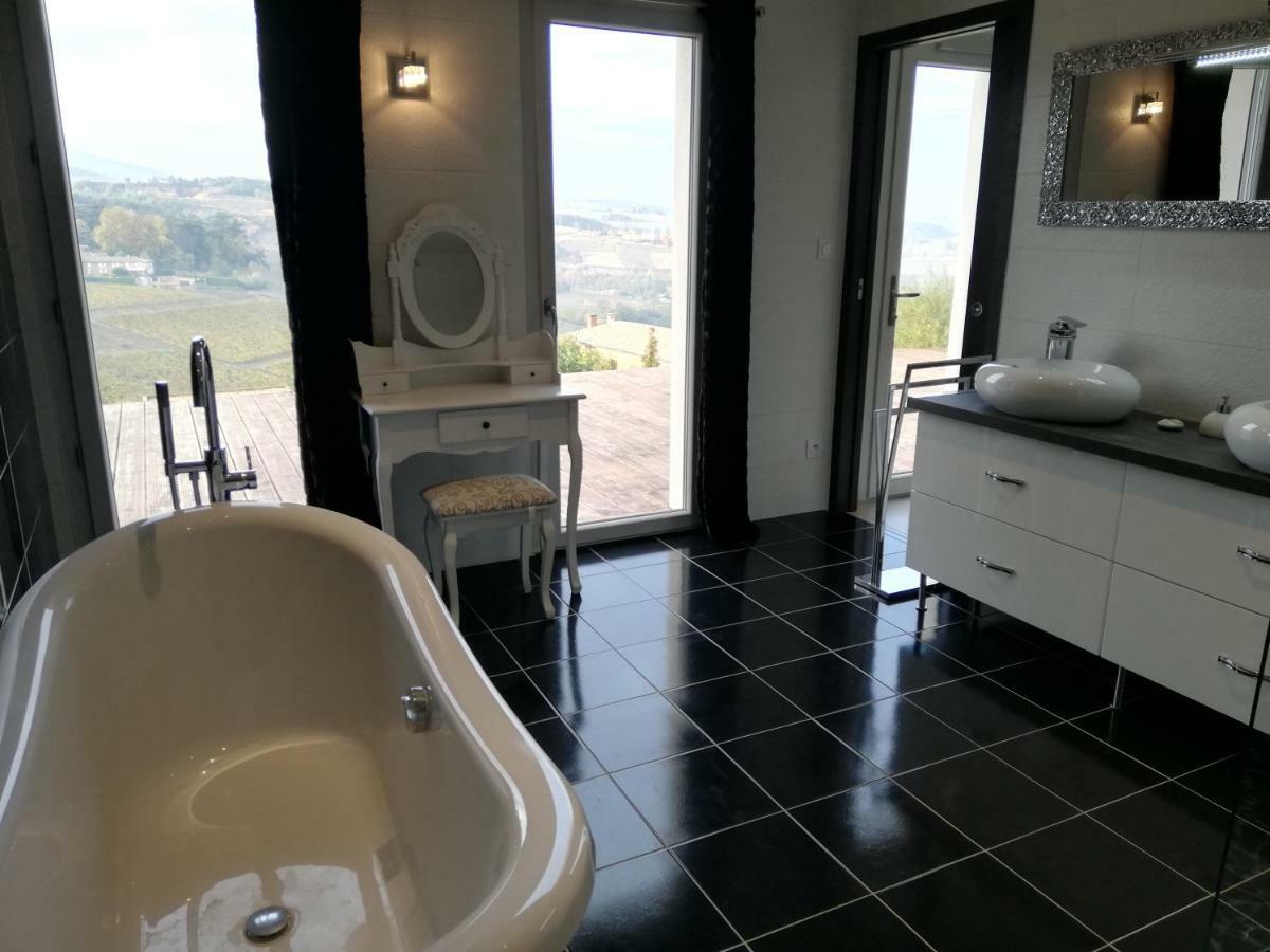 Chambres d`Hôtes Luxe et Sérénité Theize Exterior foto