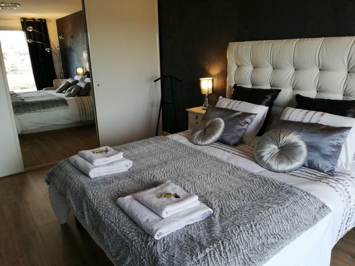 Chambres d`Hôtes Luxe et Sérénité Theize Exterior foto